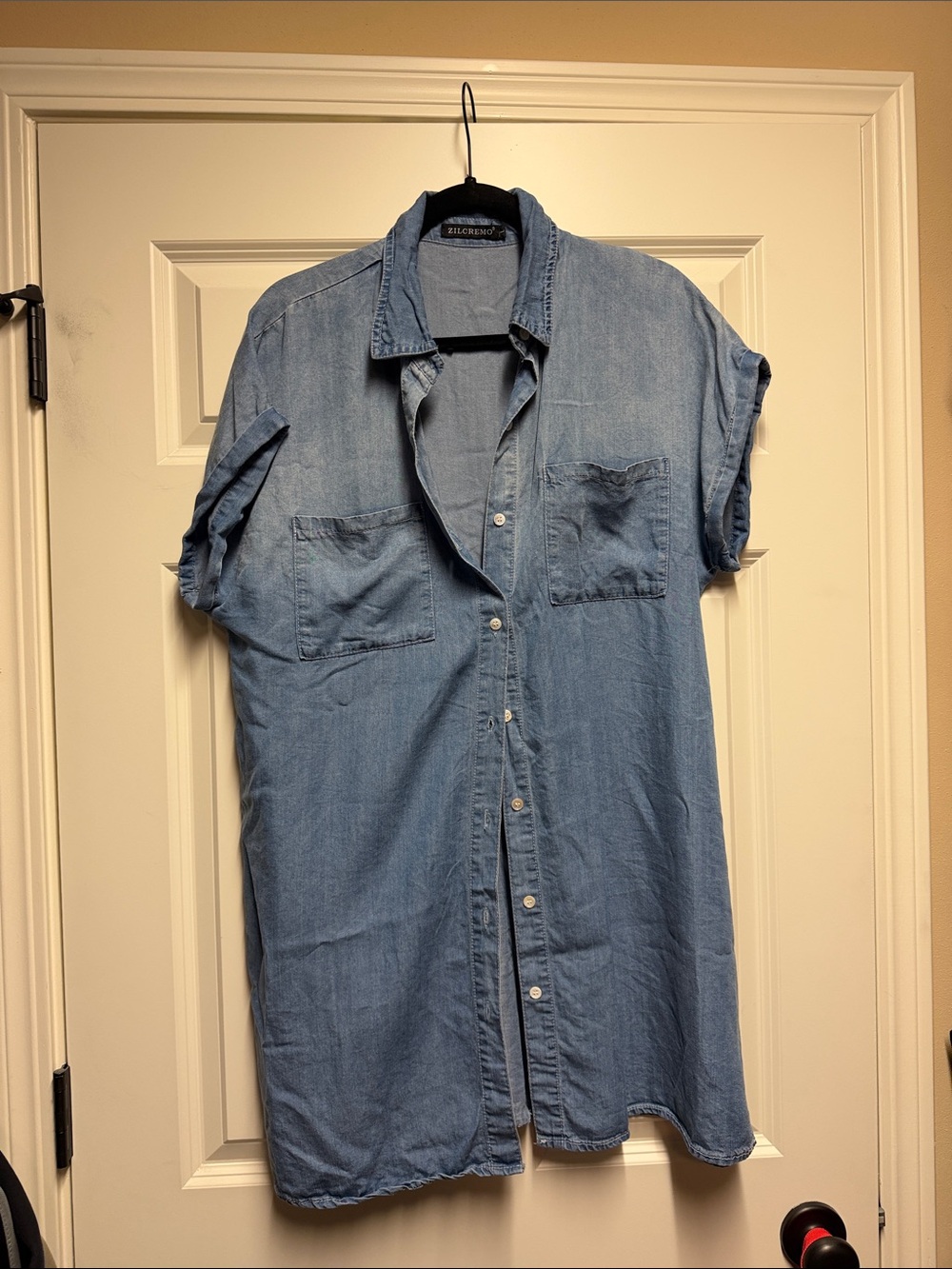 Light Blue Denim Short-Sleeve Button-Down Shirt/Dress, size large